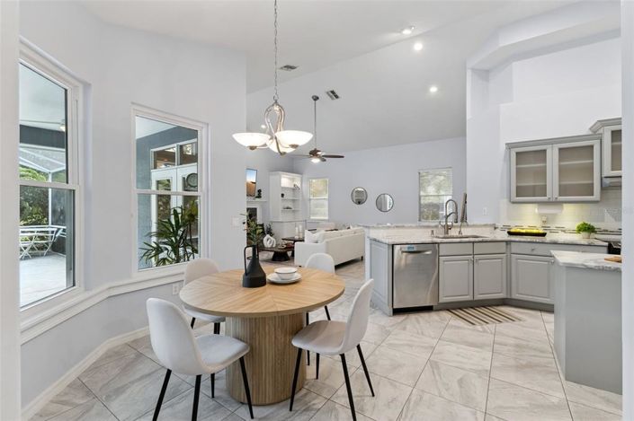 Image No.18-Propriété de 4 chambres à vendre à Windermere