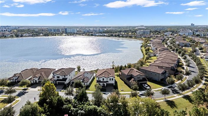 Image No.2-5 Bed Property for sale