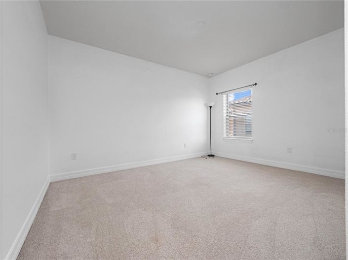 Image No.35-5 Bed Property for sale