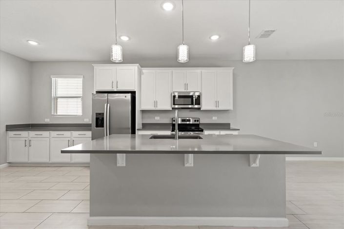 Image No.6-3 Bed Property for sale