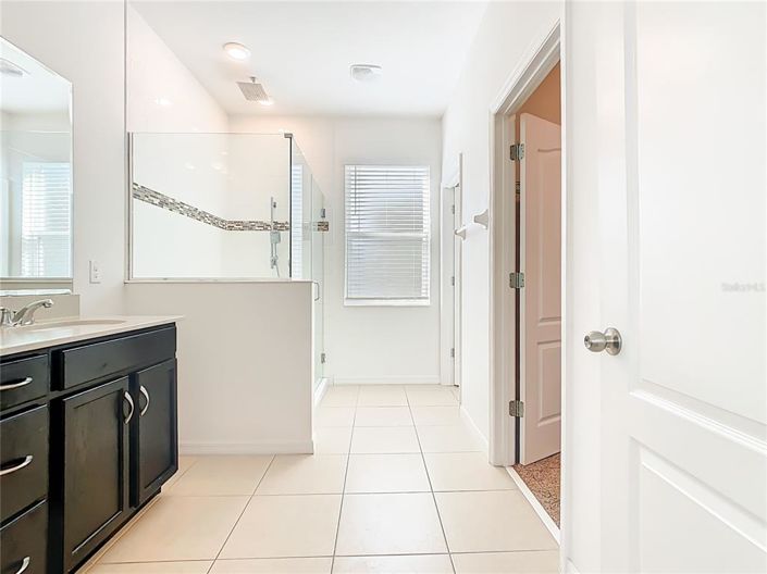 Image No.22-3 Bed Property for sale