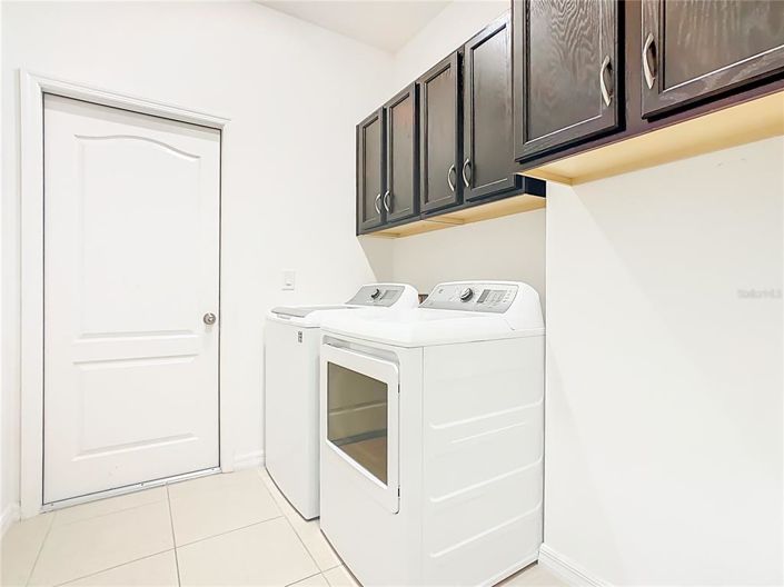 Image No.31-3 Bed Property for sale