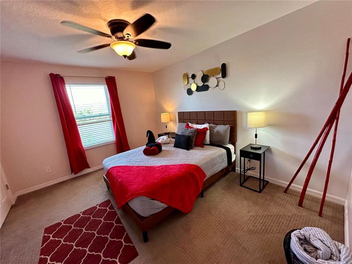 Image No.41-4 Bed Property for sale