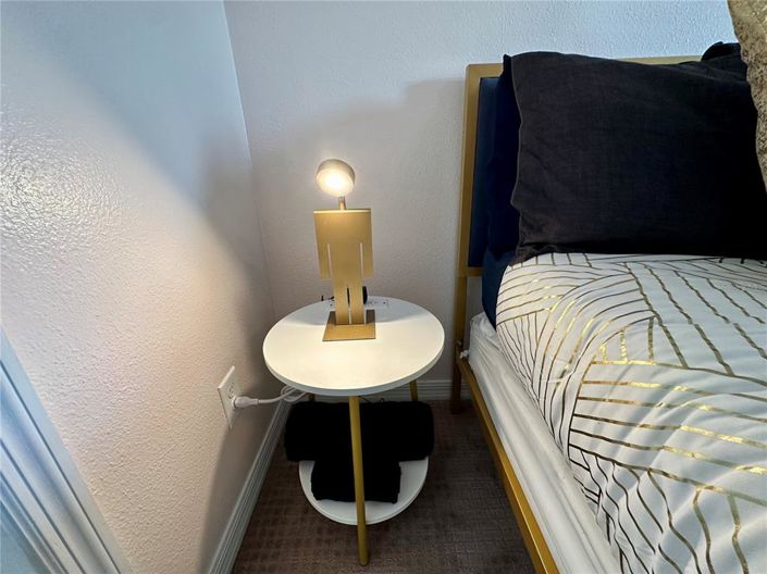 Image No.45-4 Bed Property for sale