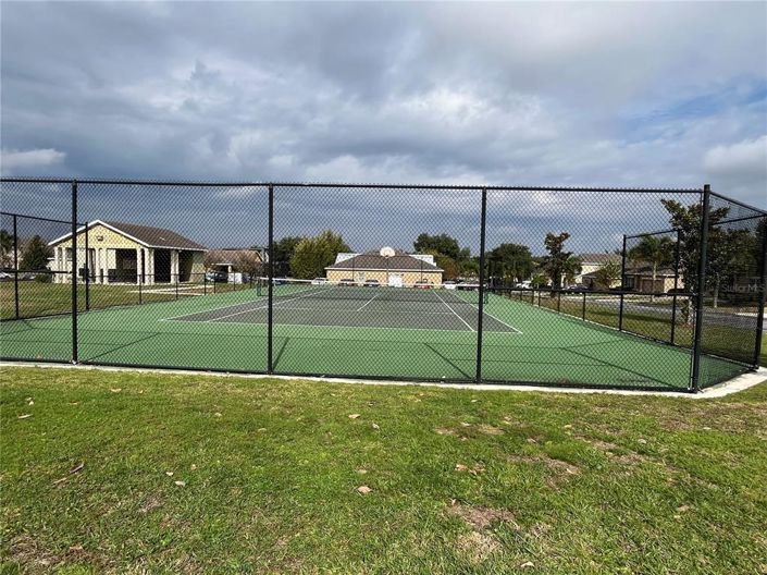 Image No.57-4 Bed Property for sale