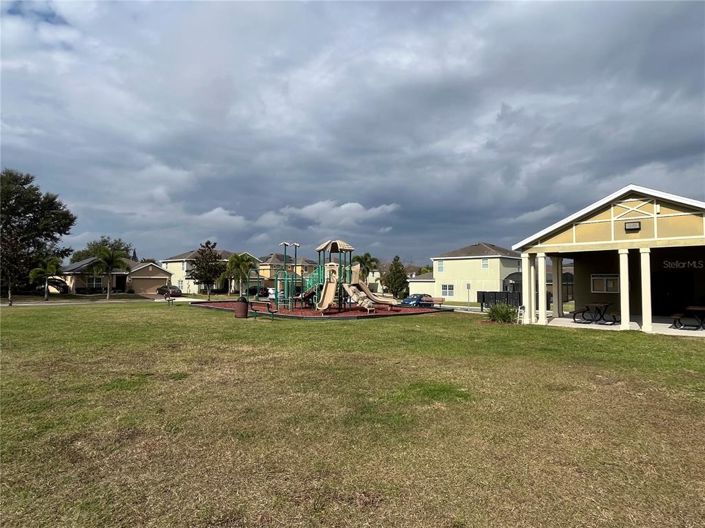 Image No.58-4 Bed Property for sale