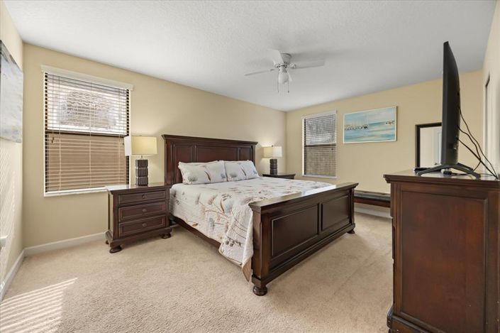 Image No.22-5 Bed Property for sale