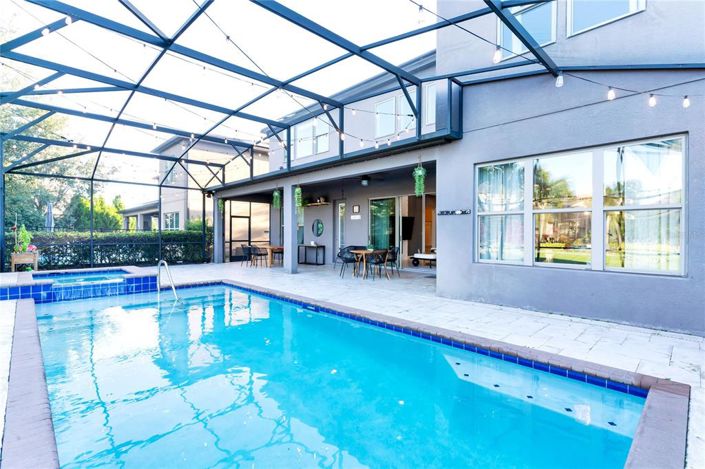 Image No.18-4 Bed Property for sale