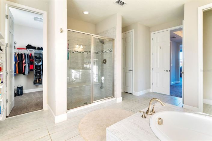 Image No.23-4 Bed Property for sale