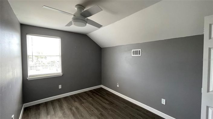 Image No.18-4 Bed Property for sale