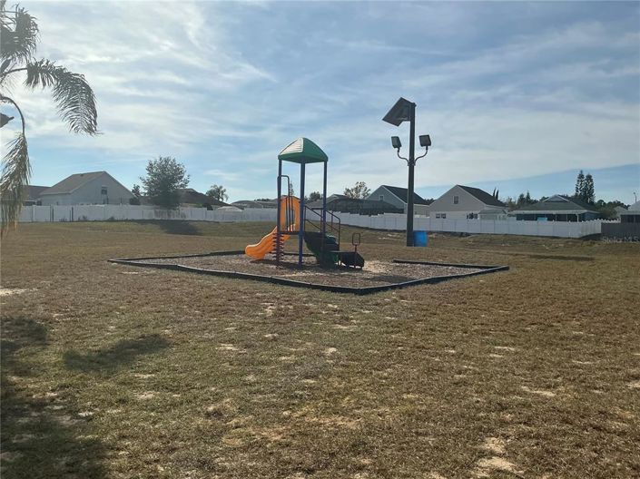 Image No.20-4 Bed Property for sale