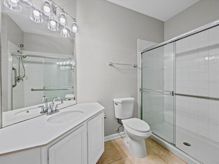 Image No.11-3 Bed Property for sale