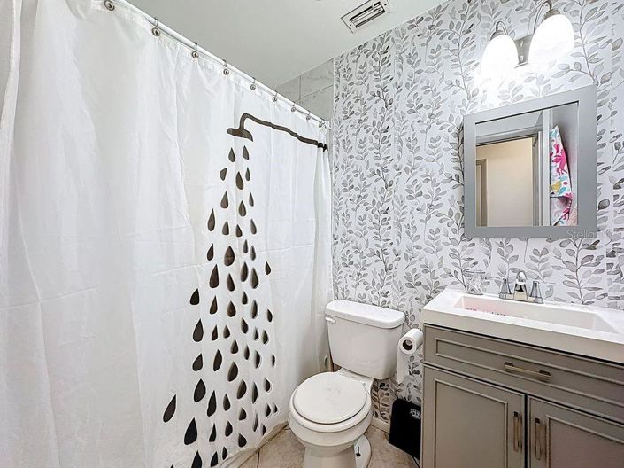 Image No.11-3 Bed Property for sale