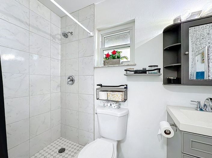 Image No.14-3 Bed Property for sale