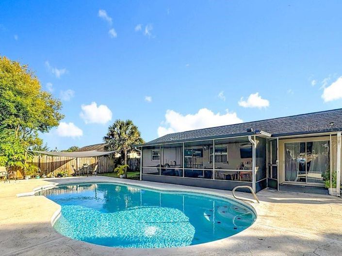 Image No.16-3 Bed Property for sale