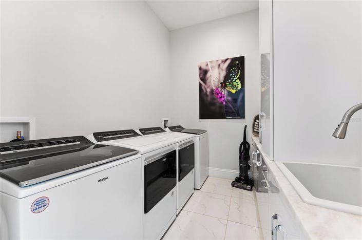 Image No.29-Propriété de 7 chambres à vendre à Reunion