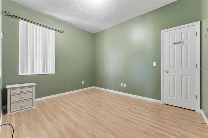 Image No.18-Propriété de 4 chambres à vendre à Kissimmee