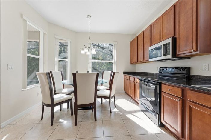 Image No.9-Propriété de 4 chambres à vendre à Kissimmee