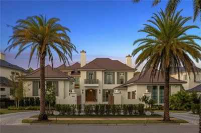 6 Bed Property for sale