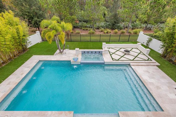 Image No.45-6 Bed Property for sale