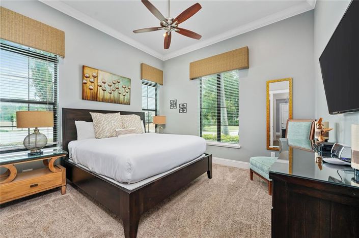 Image No.39-9 Bed Property for sale