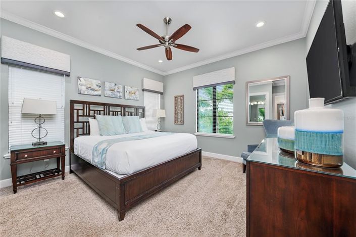 Image No.56-9 Bed Property for sale