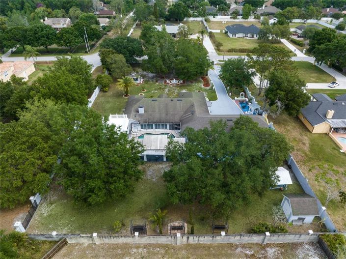 Image No.20-4 Bed Property for sale