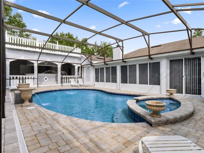 Image No.21-4 Bed Property for sale