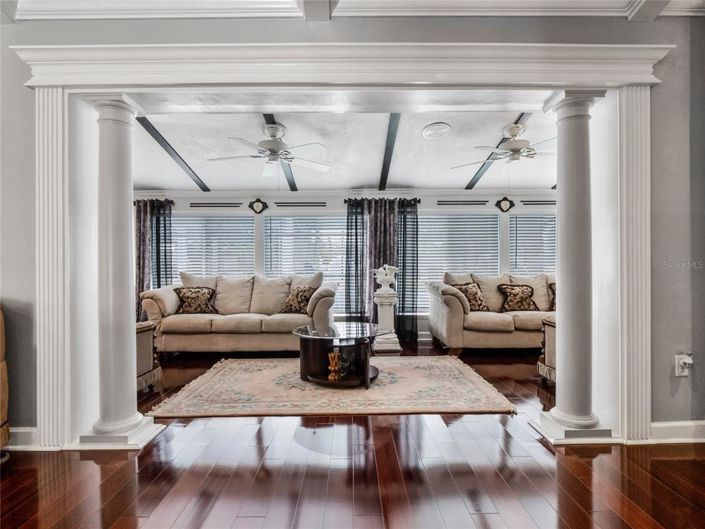 Image No.23-4 Bed Property for sale