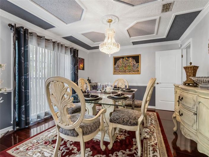 Image No.26-4 Bed Property for sale