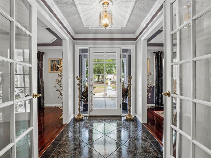 Image No.28-4 Bed Property for sale