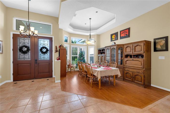 Image No.4-4 Bed Property for sale