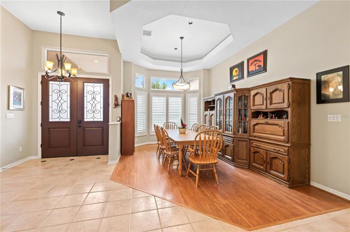 Image No.4-4 Bed Property for sale