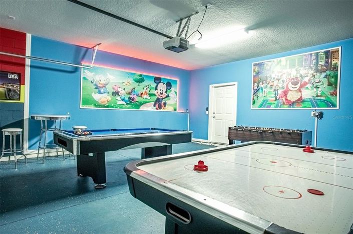 Image No.40-8 Bed Property for sale