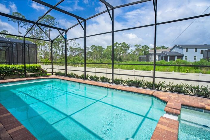 Image No.42-8 Bed Property for sale