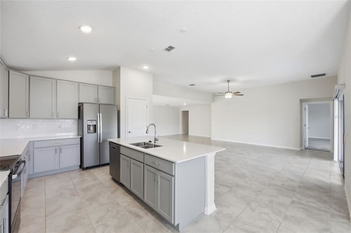 Image No.20-4 Bed Property for sale