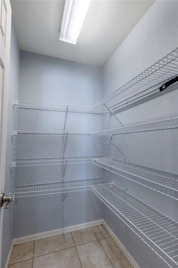 Image No.17-4 Bed Property for sale