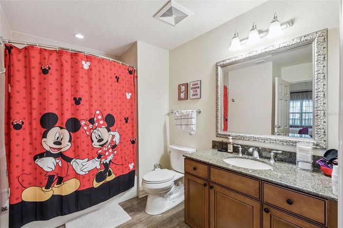 Image No.24-3 Bed Property for sale