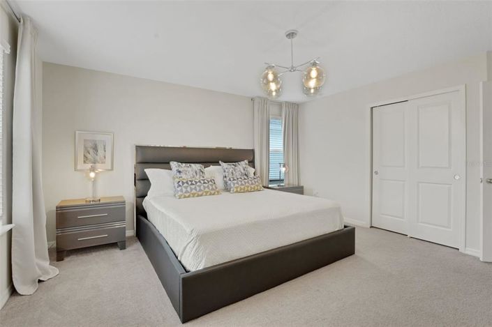 Image No.31-6 Bed Property for sale