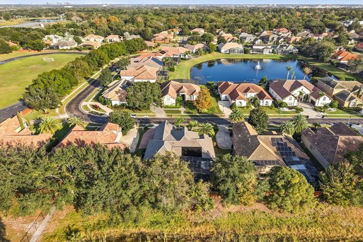 Image No.37-5 Bed Property for sale