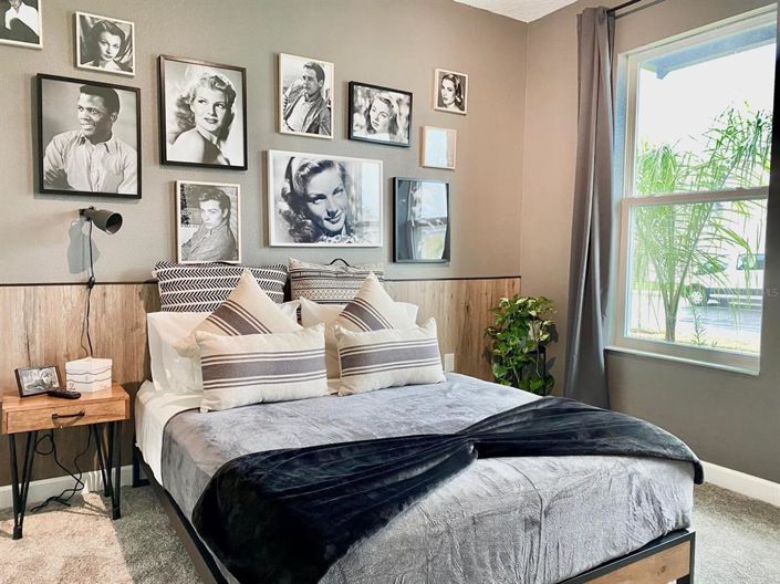 Image No.11-6 Bed Property for sale