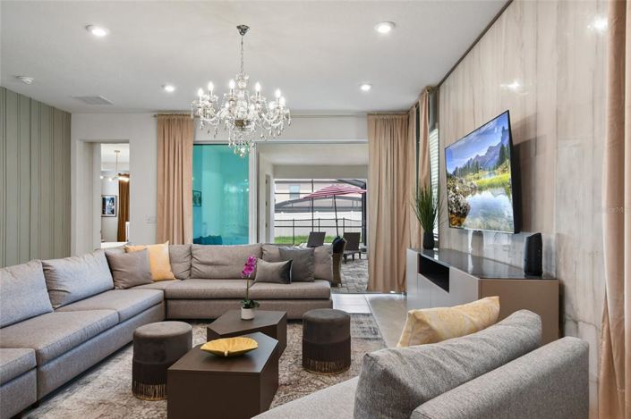 Image No.10-Propriété de 7 chambres à vendre à Kissimmee