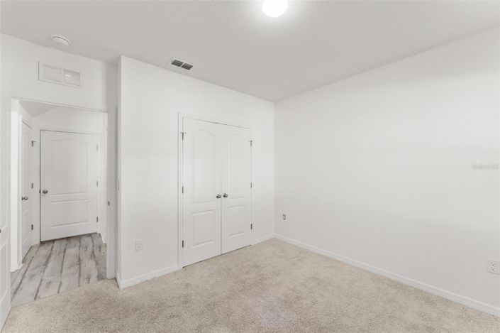 Image No.17-5 Bed Property for sale