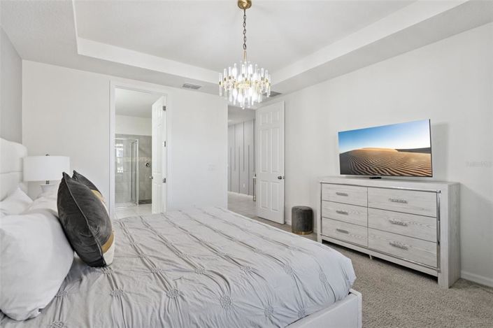 Image No.21-6 Bed Property for sale