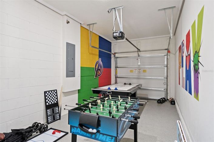 Image No.42-6 Bed Property for sale