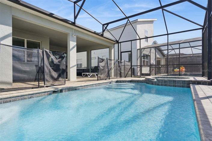 Image No.46-6 Bed Property for sale