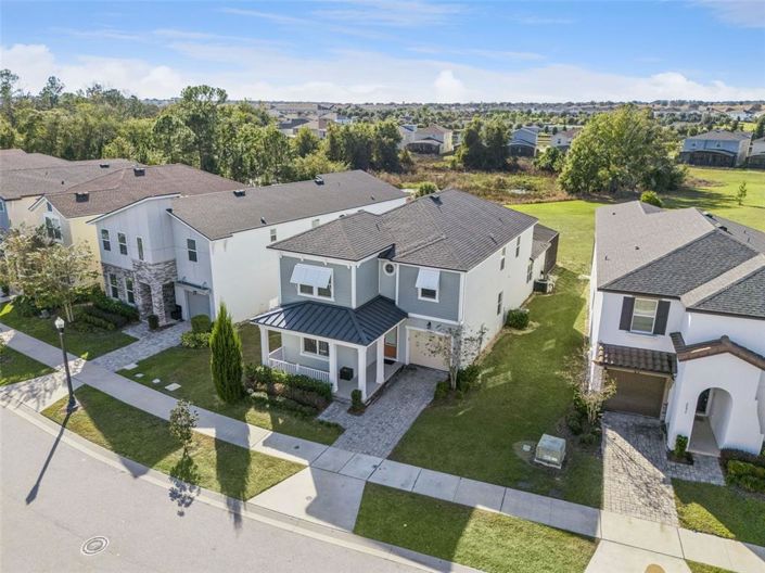 Image No.52-6 Bed Property for sale