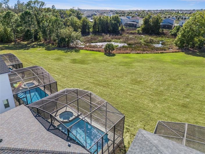 Image No.54-6 Bed Property for sale