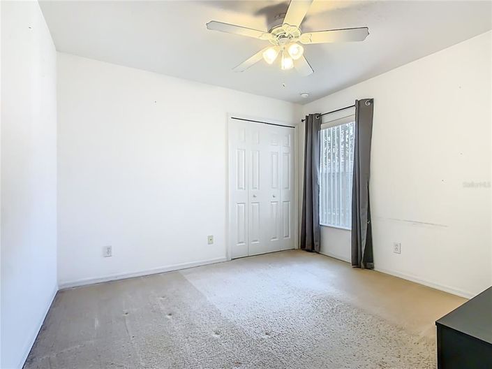 Image No.27-5 Bed Property for sale