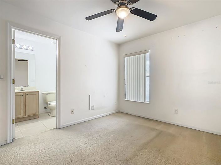 Image No.30-5 Bed Property for sale